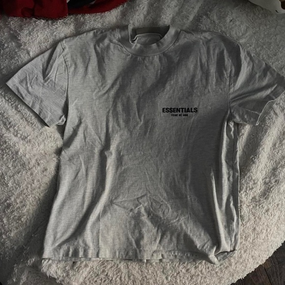 Fear of God Essentials Tee - Picture 2 of 6